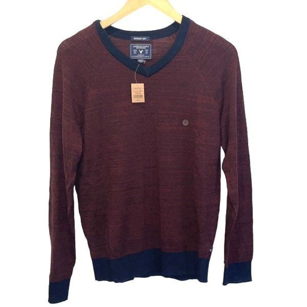 American Eagle Mens V-Neck Pullover Sweater Small Seriously Soft Classic Burgund
